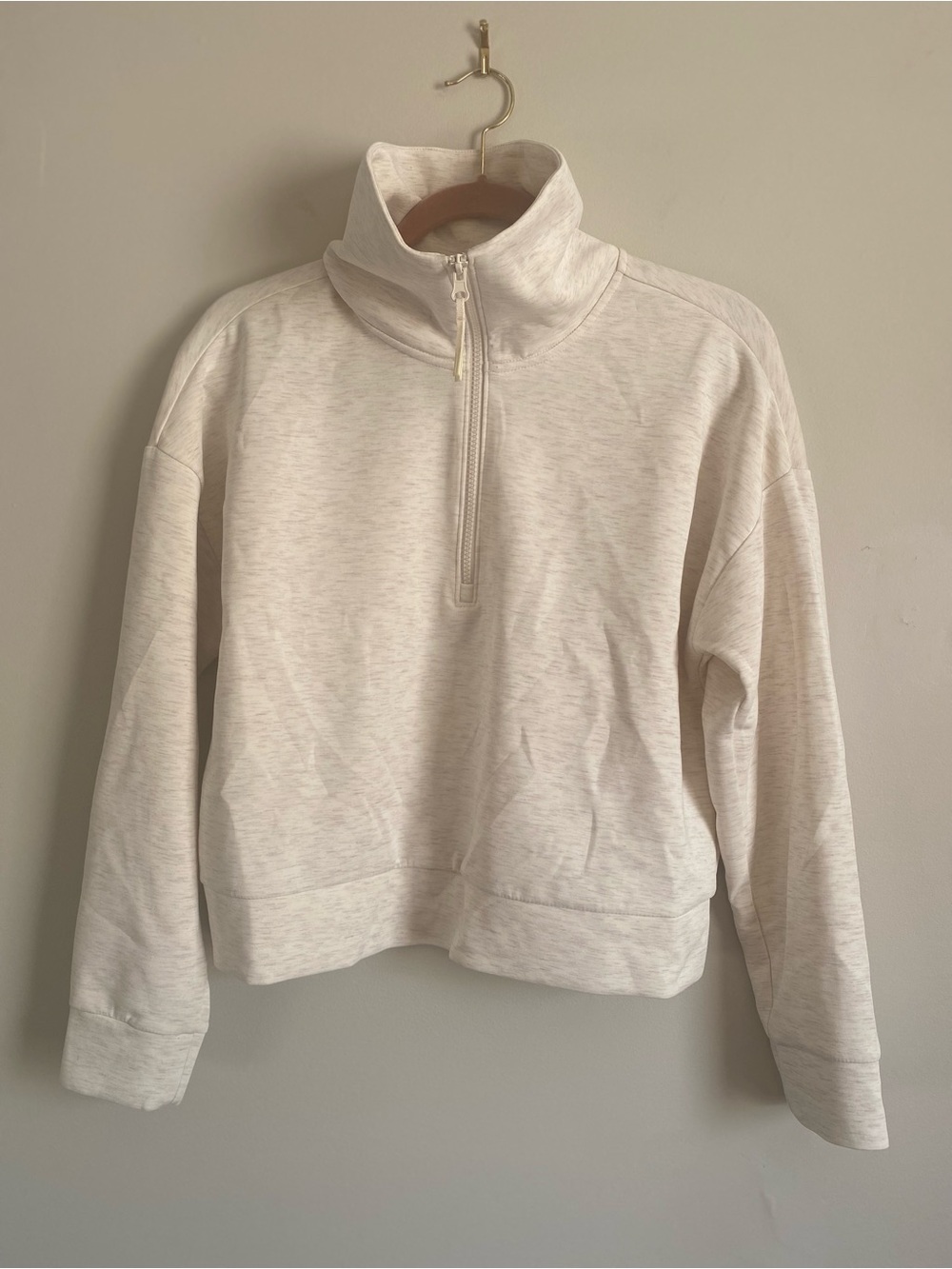 Avia Quarter-Zip Pullover Md ScubaKnit Athleisure Minimalist Sporty Chic Luxury